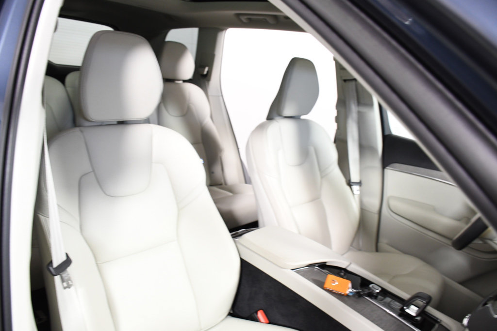 Used 2023 Volvo XC90 B5 Plus w/ Protection Package AWD/4WD image 20