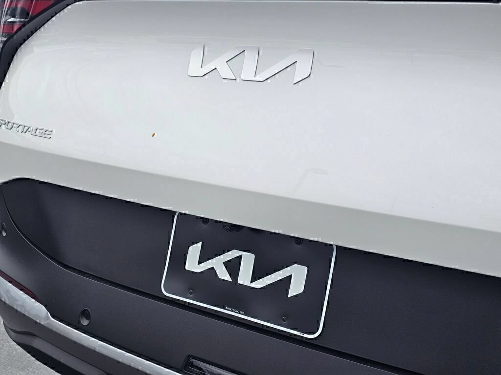 New 2026 Kia Sportage EX AWD/4WD image 14