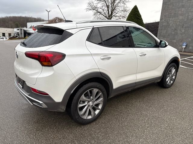 Used 2023 Buick Encore GX Essence w/ Experience Buick Package image 5