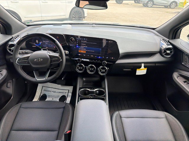 Used 2026 Chevrolet Blazer EV LT w/ Super Cruise Package FWD image 25
