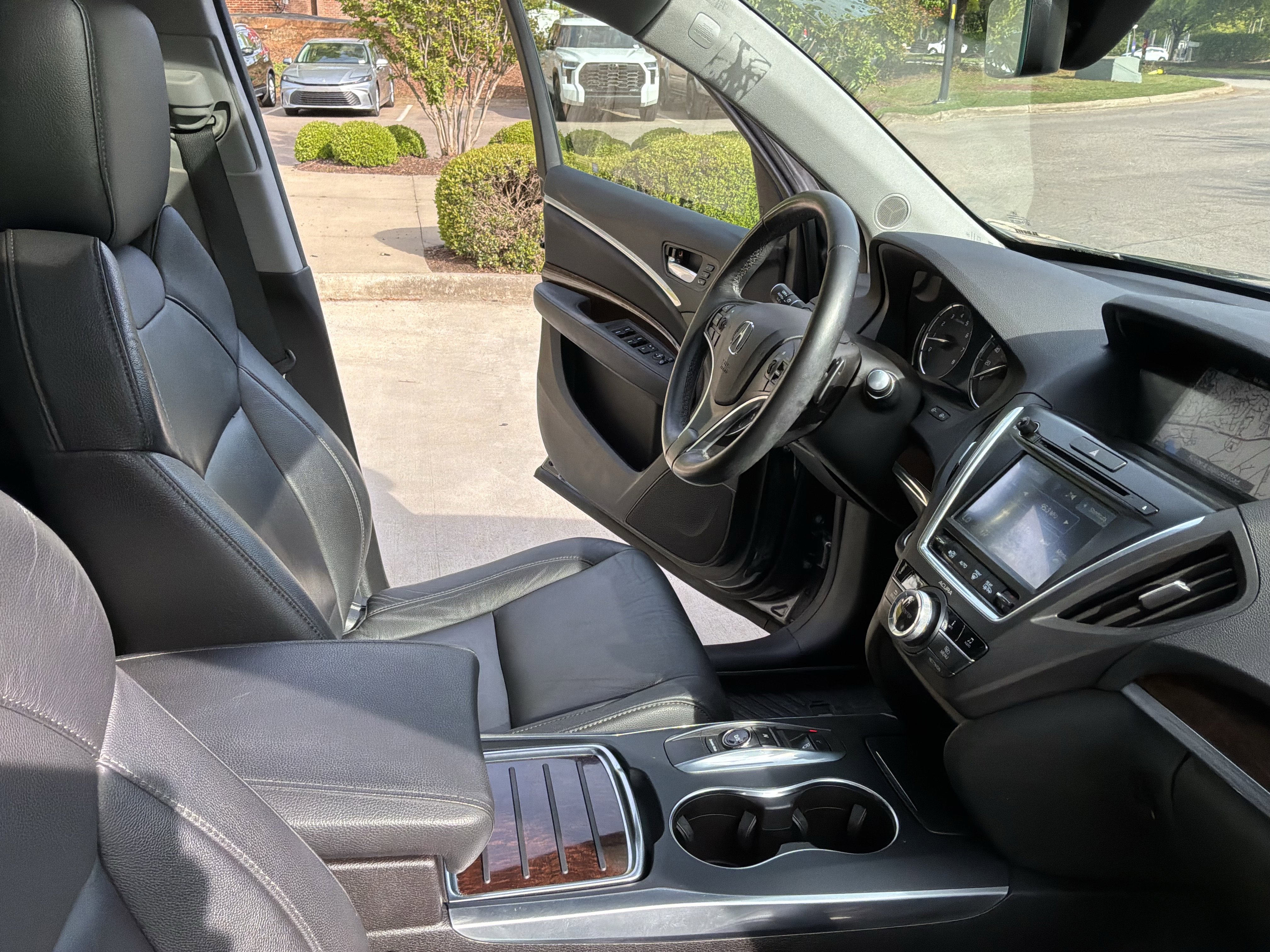 Used 2017 Acura MDX FWD w/ Technology Package image 32