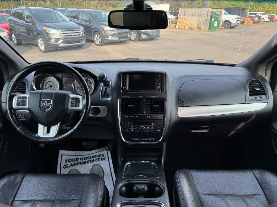 Used 2019 Dodge Grand Caravan GT image 22