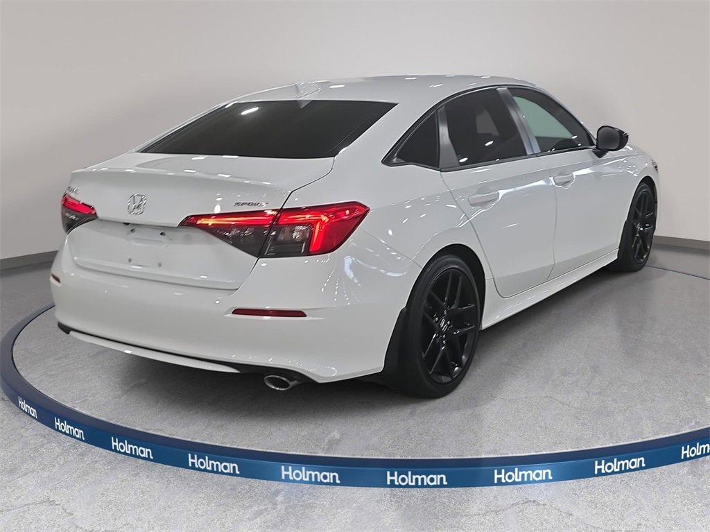 Used 2023 Honda Civic Sport image 6