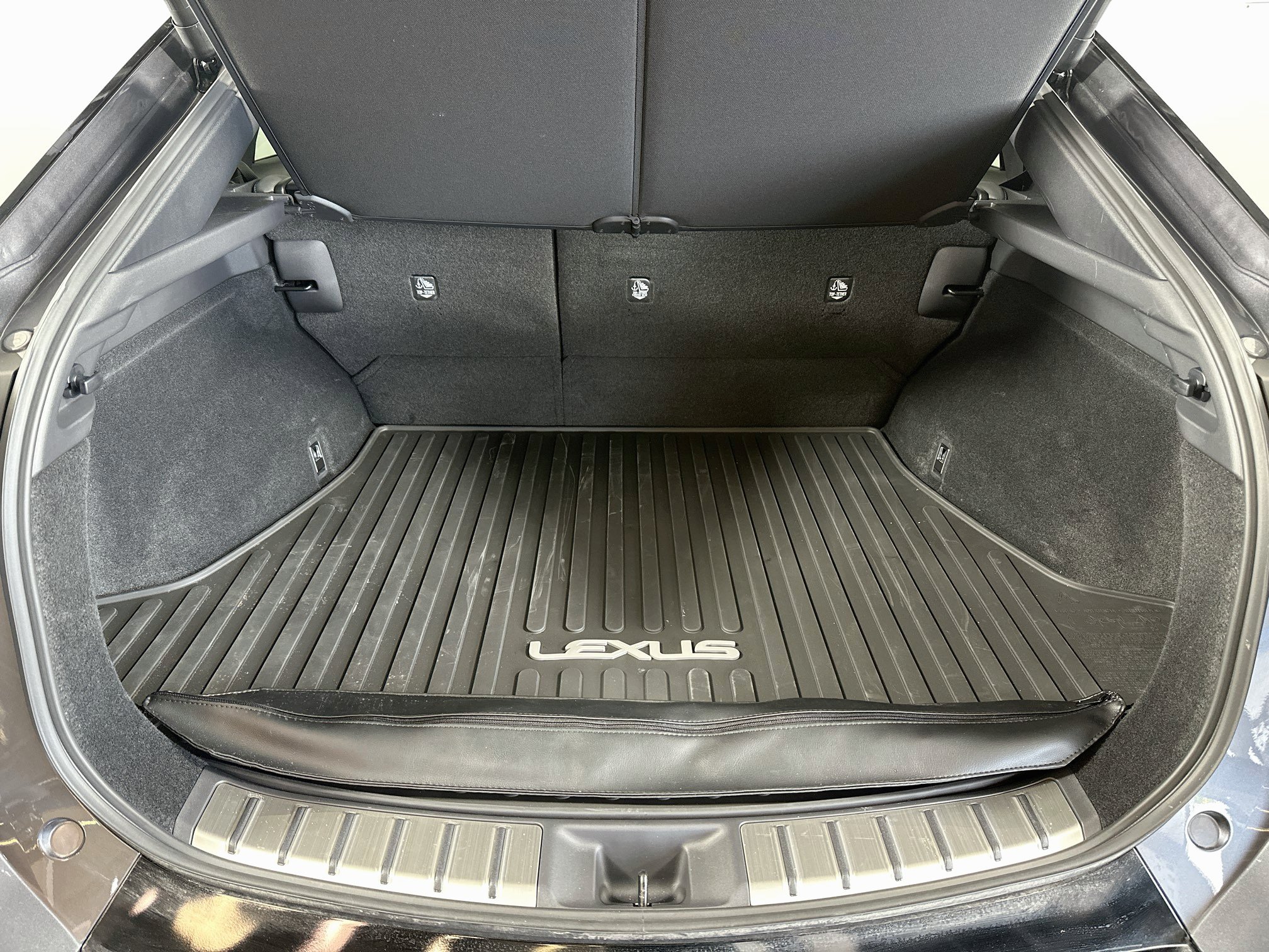 Used 2026 Lexus RZ 350e 2WD w/ Technology Package image 24