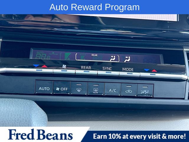 Used 2023 Toyota Sienna LE image 18