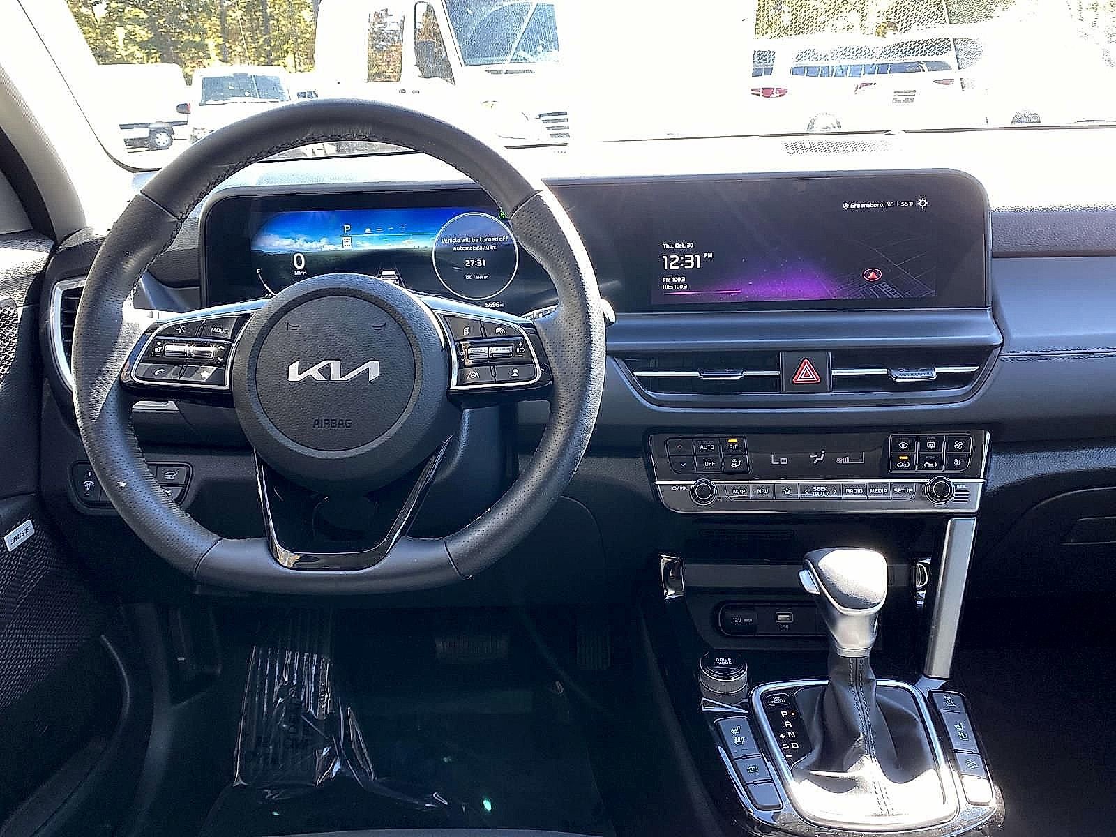 Used 2025 Kia Seltos SX w/ SX Sunroof Package image 15