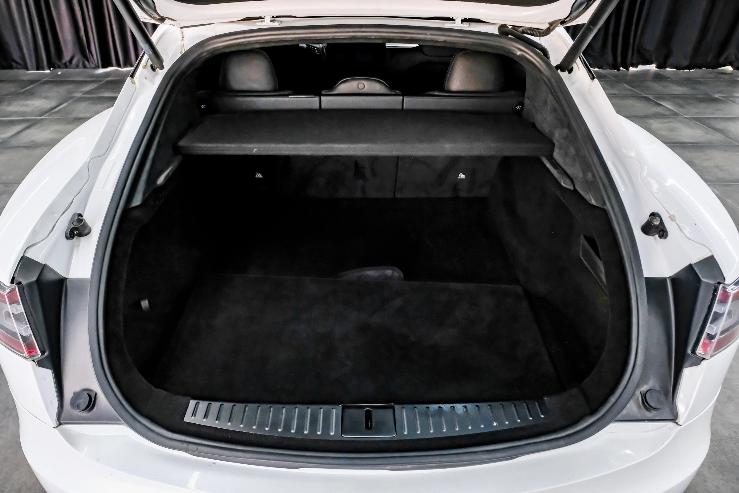 Used 2022 Tesla Model S AWD/4WD image 61