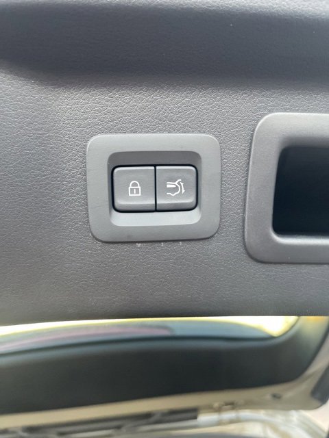 Certified 2025 MAZDA CX-70 3.3 Turbo S w/ Premium Package image 28