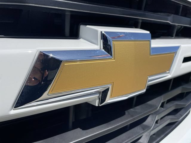 Used 2025 Chevrolet Silverado 2500 Custom AWD/4WD image 30