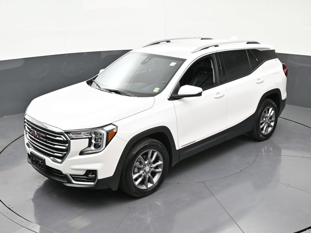 Used 2023 GMC Terrain SLT AWD/4WD image 16