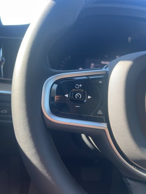 New 2026 Volvo XC60 T8 Plus w/ Climate Package PRO AWD/4WD image 15