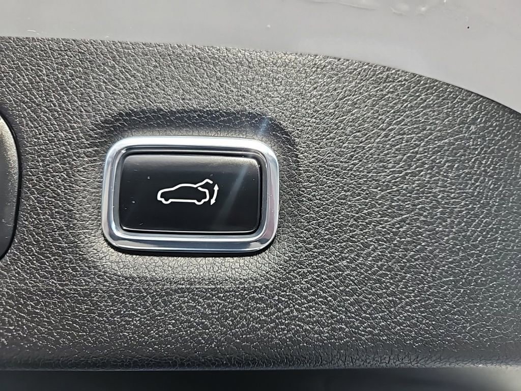 Used 2018 Kia Stinger GT2 image 39