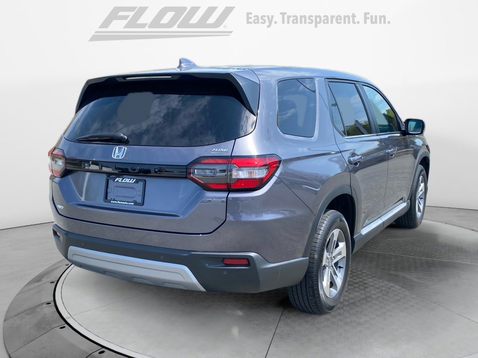Certified 2025 Honda Pilot EX-L image 9