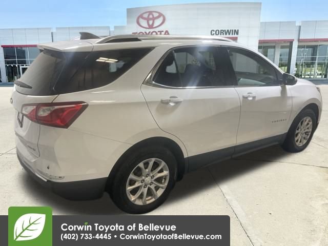 Used 2018 Chevrolet Equinox LT w/ Sun & Infotainment Package image 5