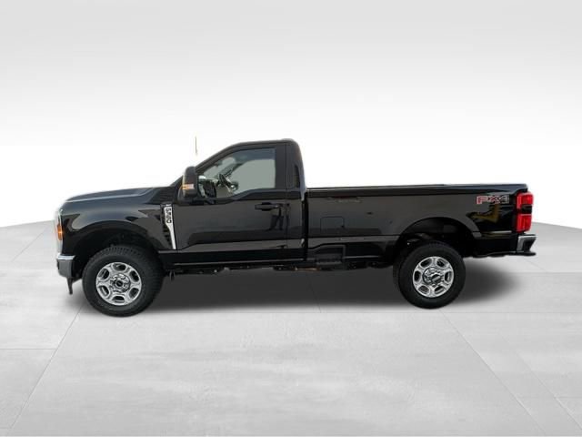 New 2026 Ford F350 XLT w/ 360-Degree Camera Package image 13