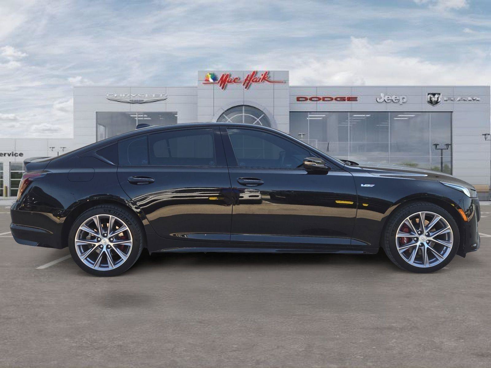Used 2023 Cadillac CT5 V w/ Platinum Package AWD/4WD image 6