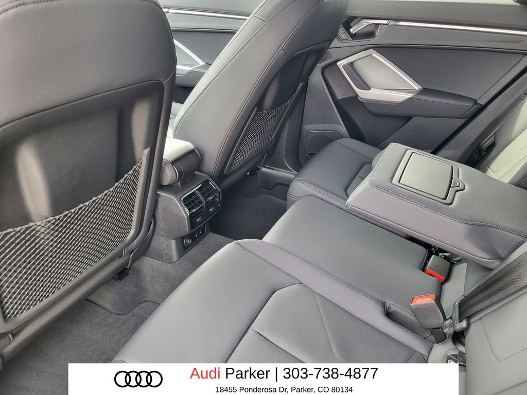 Used 2025 Audi Q3 2.0T Premium Plus w/ Premium Plus Package AWD/4WD image 8