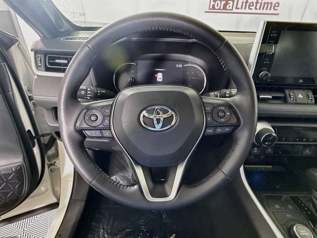 Certified 2021 Toyota RAV4 XSE AWD/4WD image 21