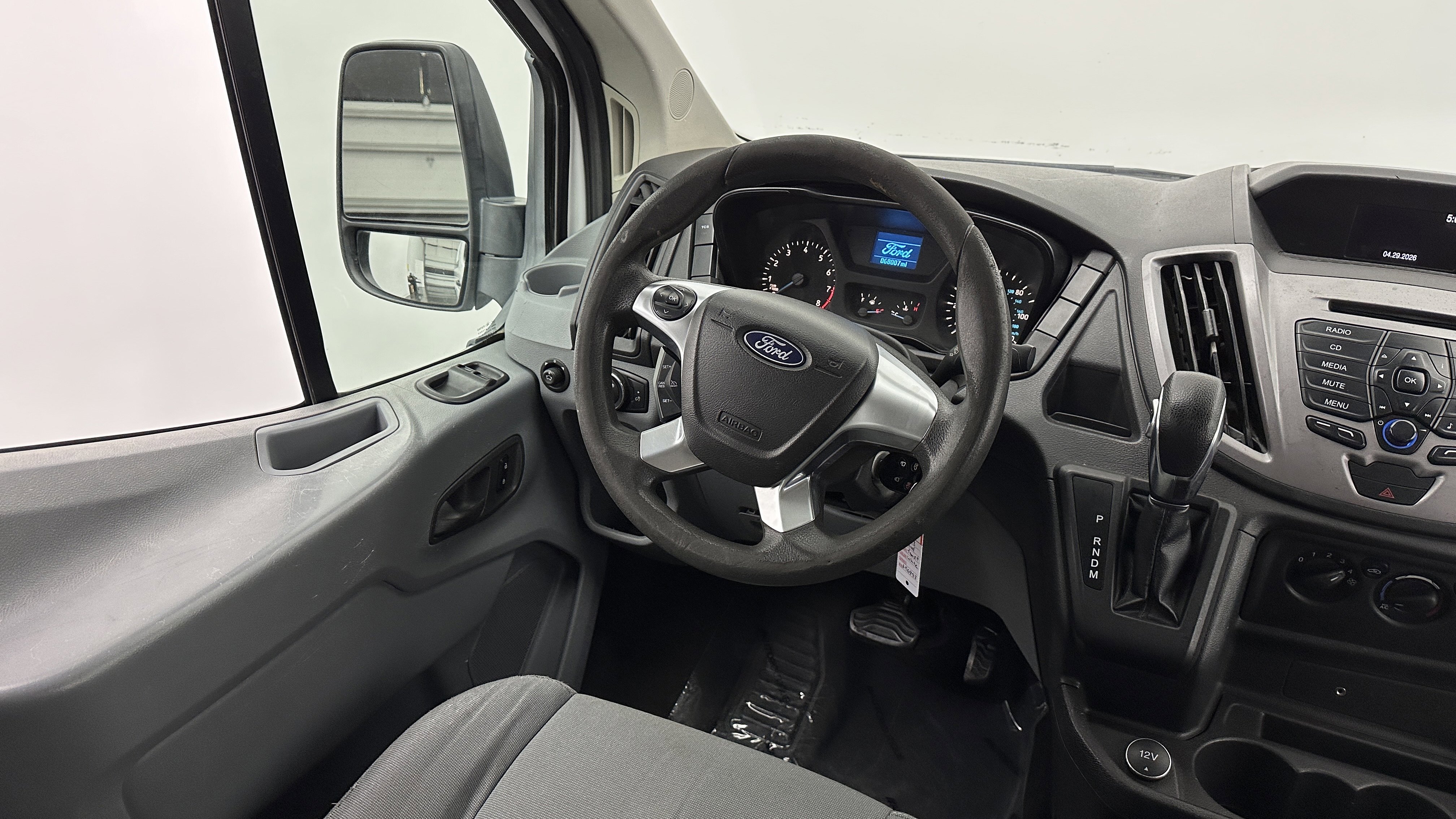 Used 2018 Ford Transit 350 XLT RWD image 23