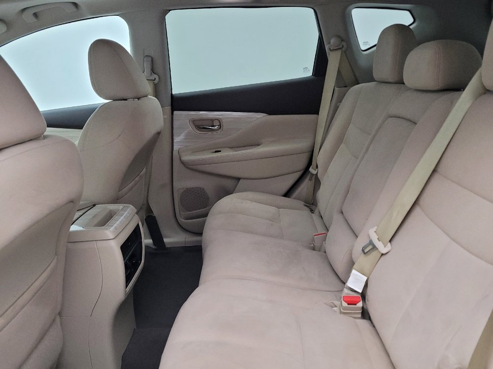 Used 2016 Nissan Murano SV w/ Premium Package image 18
