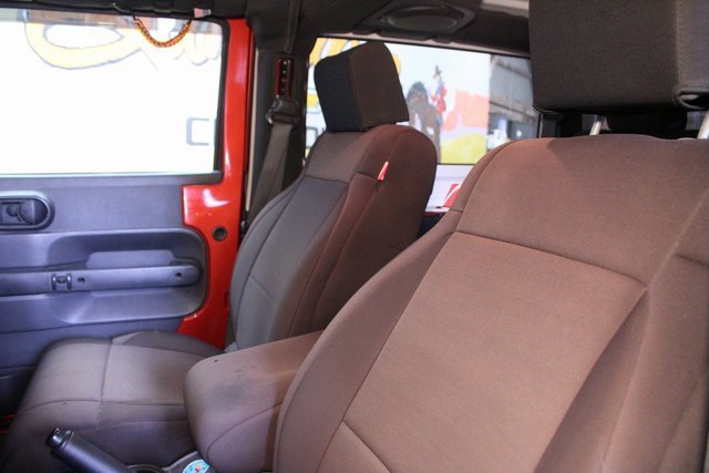 Used 2009 Jeep Wrangler X image 14