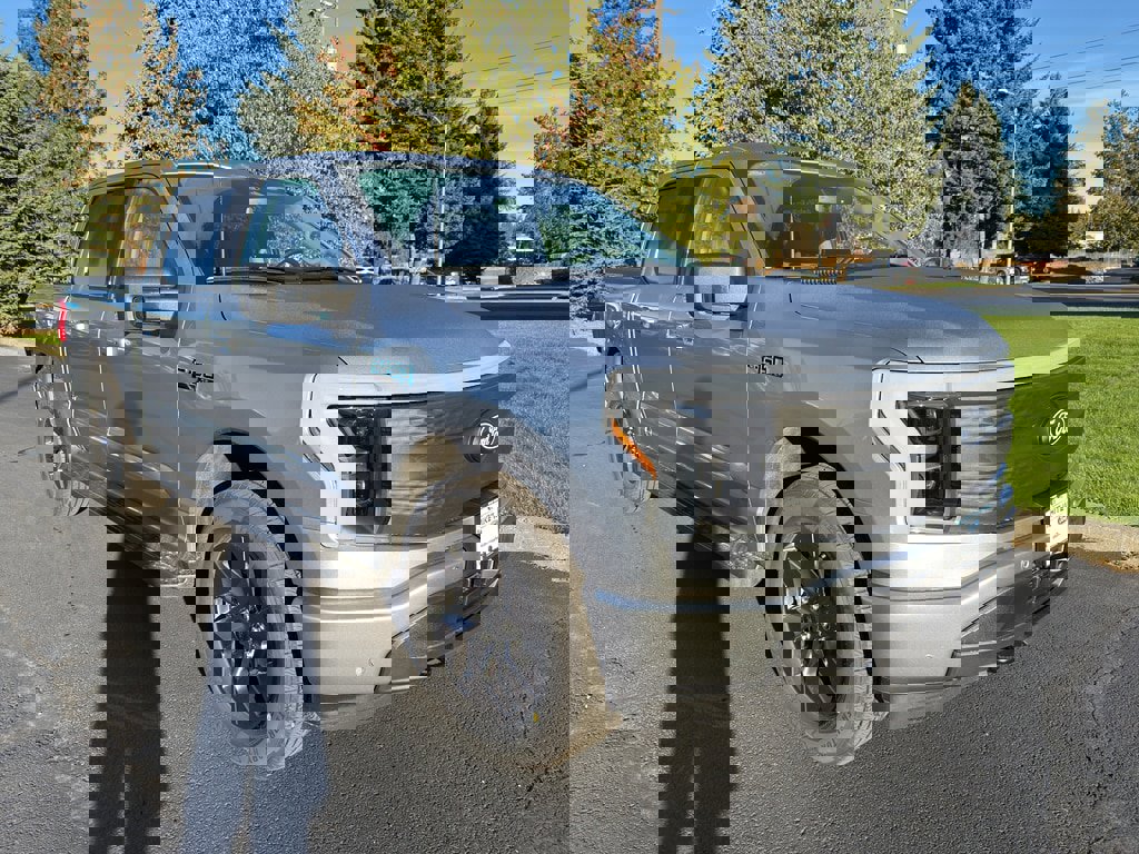 New 2025 Ford F150 Lightning Flash image 8