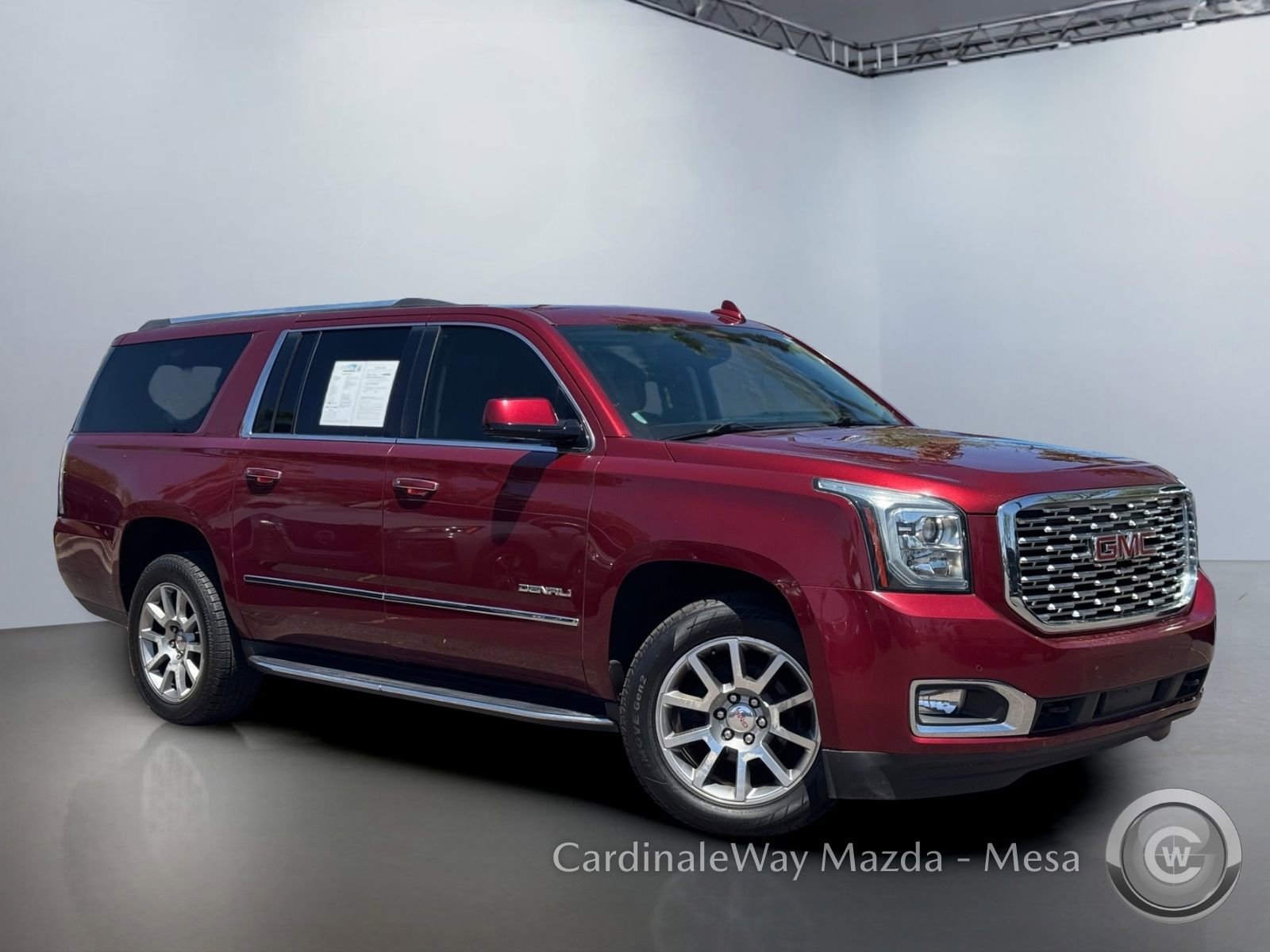 Used 2020 GMC Yukon XL Denali RWD image 2