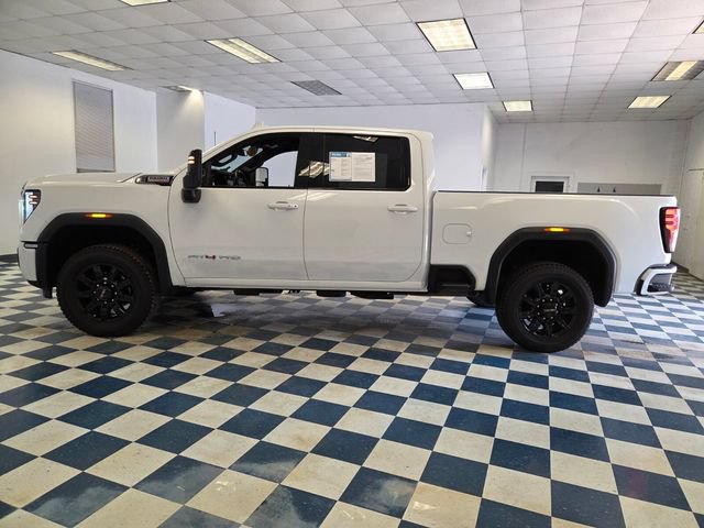 Used 2025 GMC Sierra 2500 AT4 AWD/4WD image 5