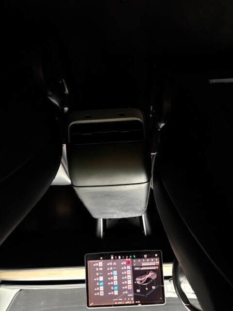 Used 2018 Tesla Model 3 Long Range image 21