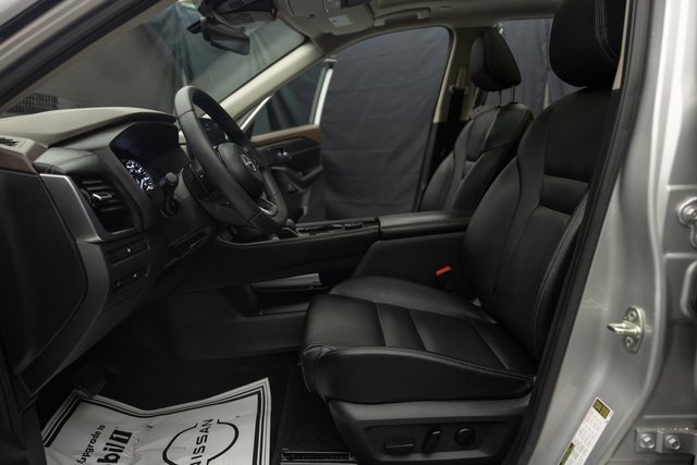 Used 2023 Nissan Rogue SL w/ SL Premium Package image 22