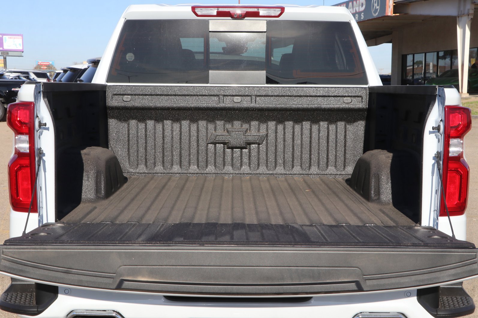 New 2026 Chevrolet Silverado 1500 High Country w/ Technology Package image 30