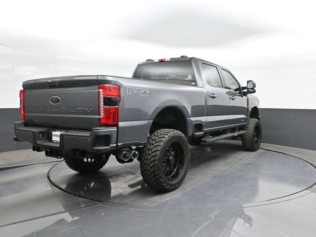 New 2026 Ford F250 Lariat w/ Black Appearance Package AWD/4WD image 11