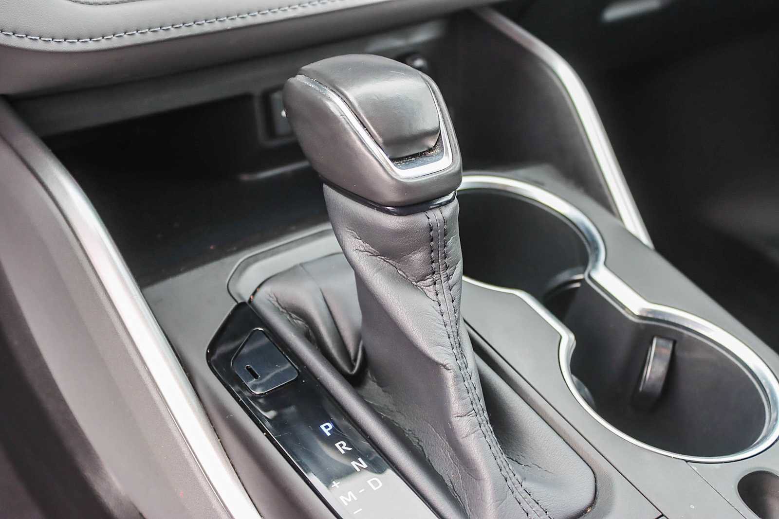 Used 2020 Toyota Highlander XLE image 20