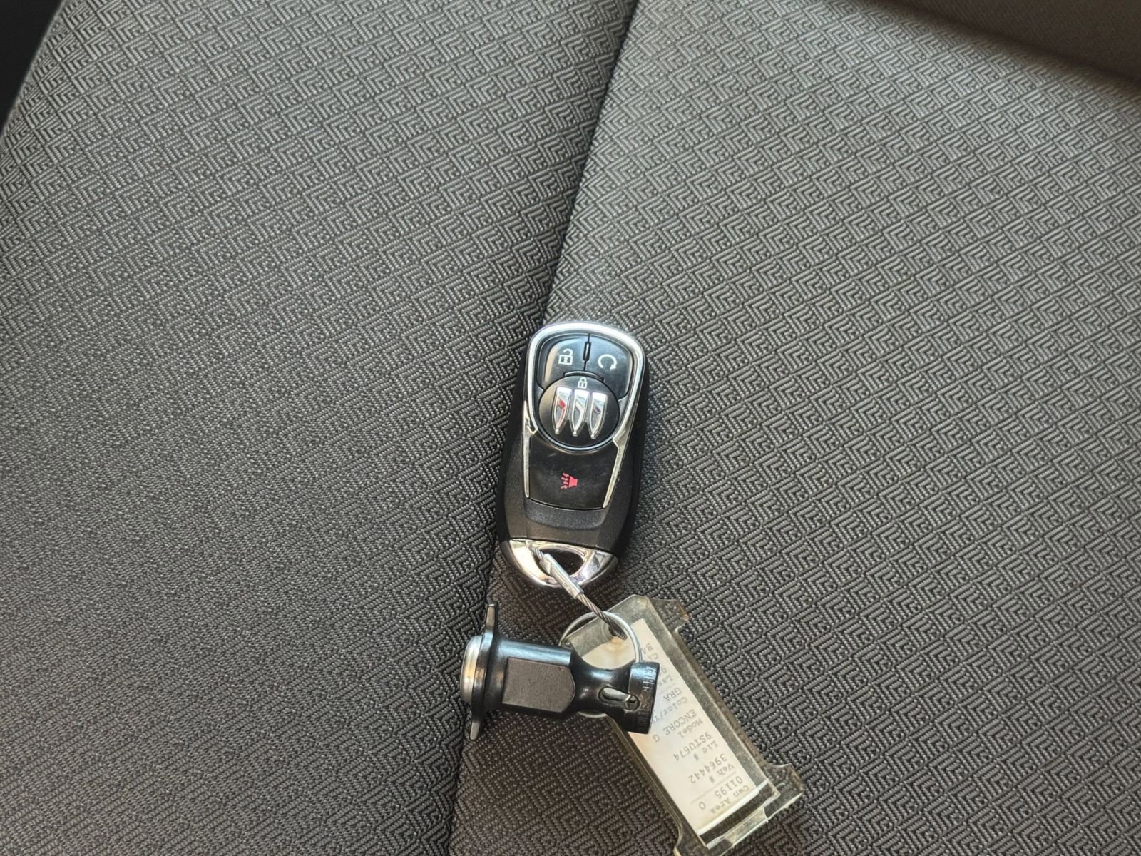 Used 2025 Buick Encore GX Preferred image 21