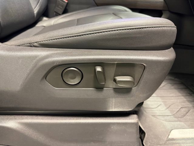 Certified 2022 GMC Sierra 1500 SLT w/ SLT Convenience Package AWD/4WD image 31