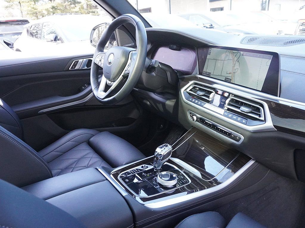 Used 2023 BMW X5 xDrive40i w/ Executive Package image 38