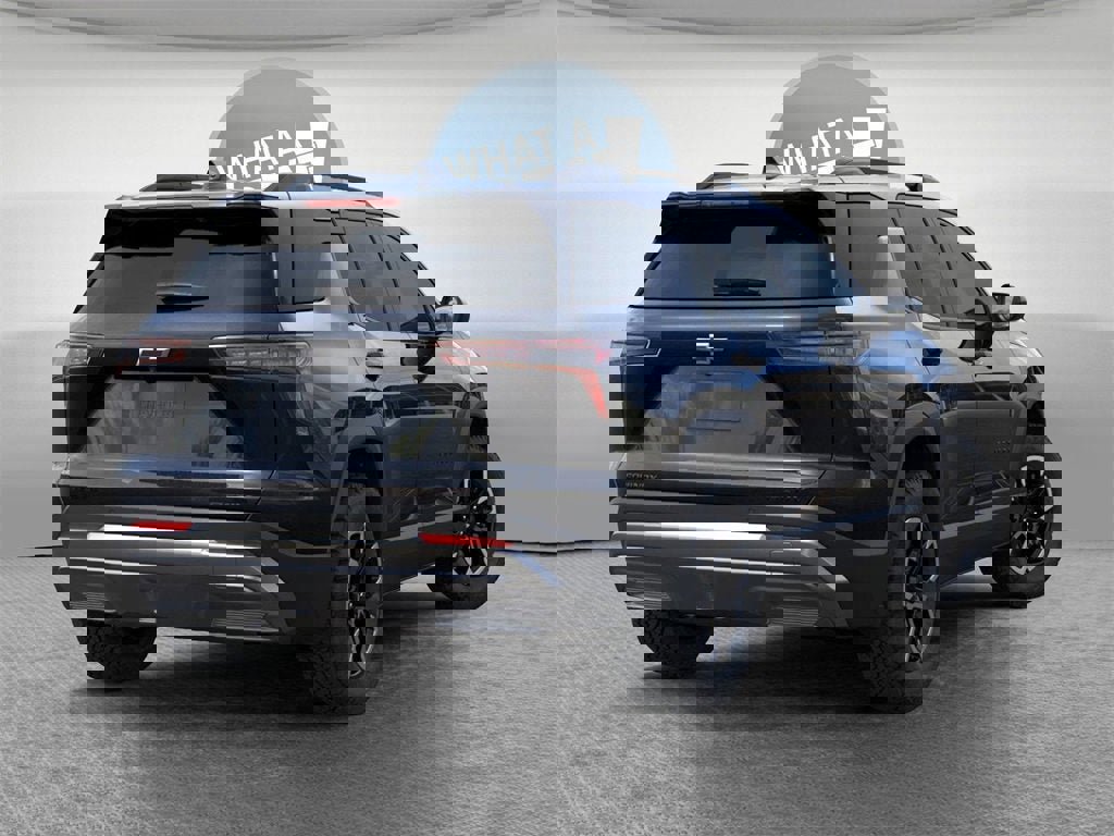 New 2026 Chevrolet Equinox ACTIV w/ LPO, Floor Liner Package image 4