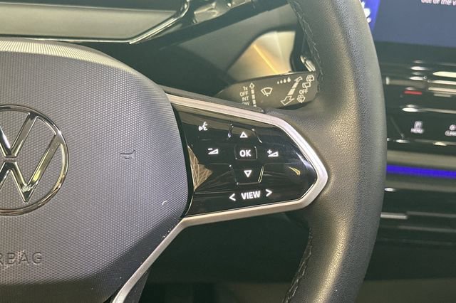 Used 2023 Volkswagen ID.4 Pro S image 31