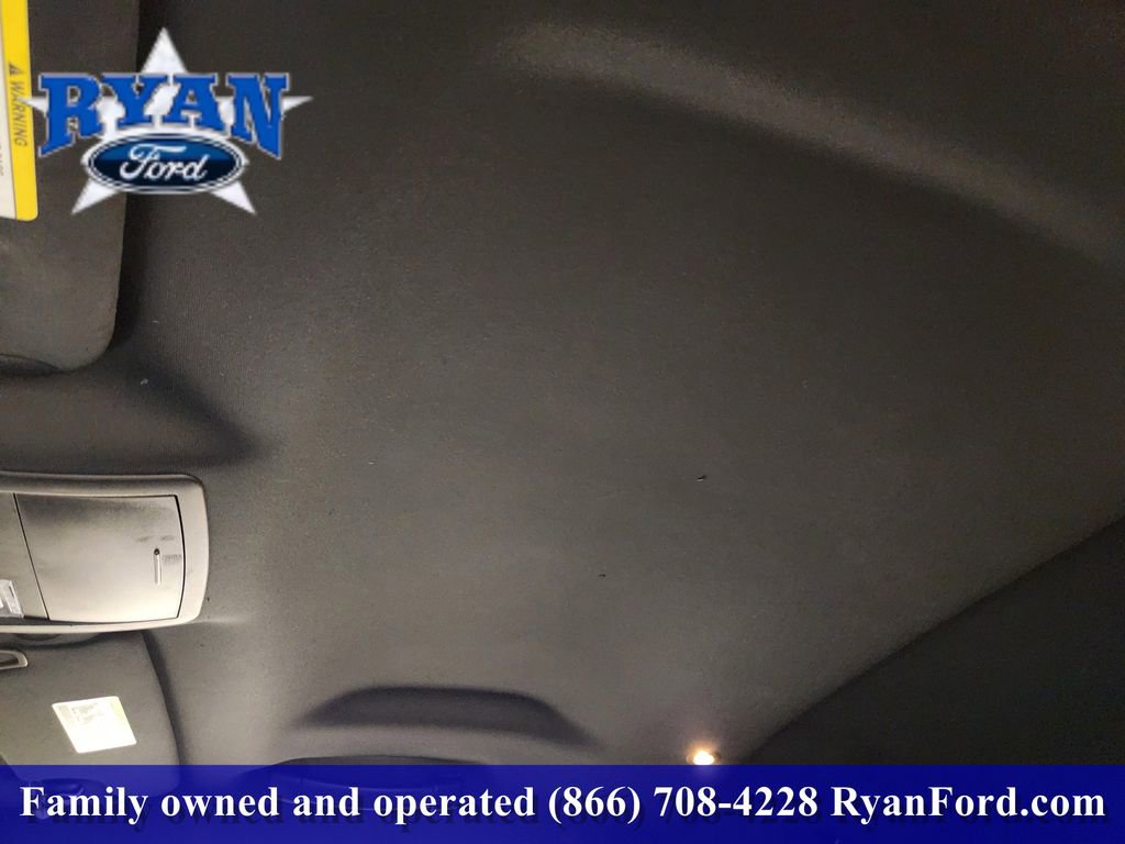 Used 2016 Dodge Challenger R/T Plus image 19
