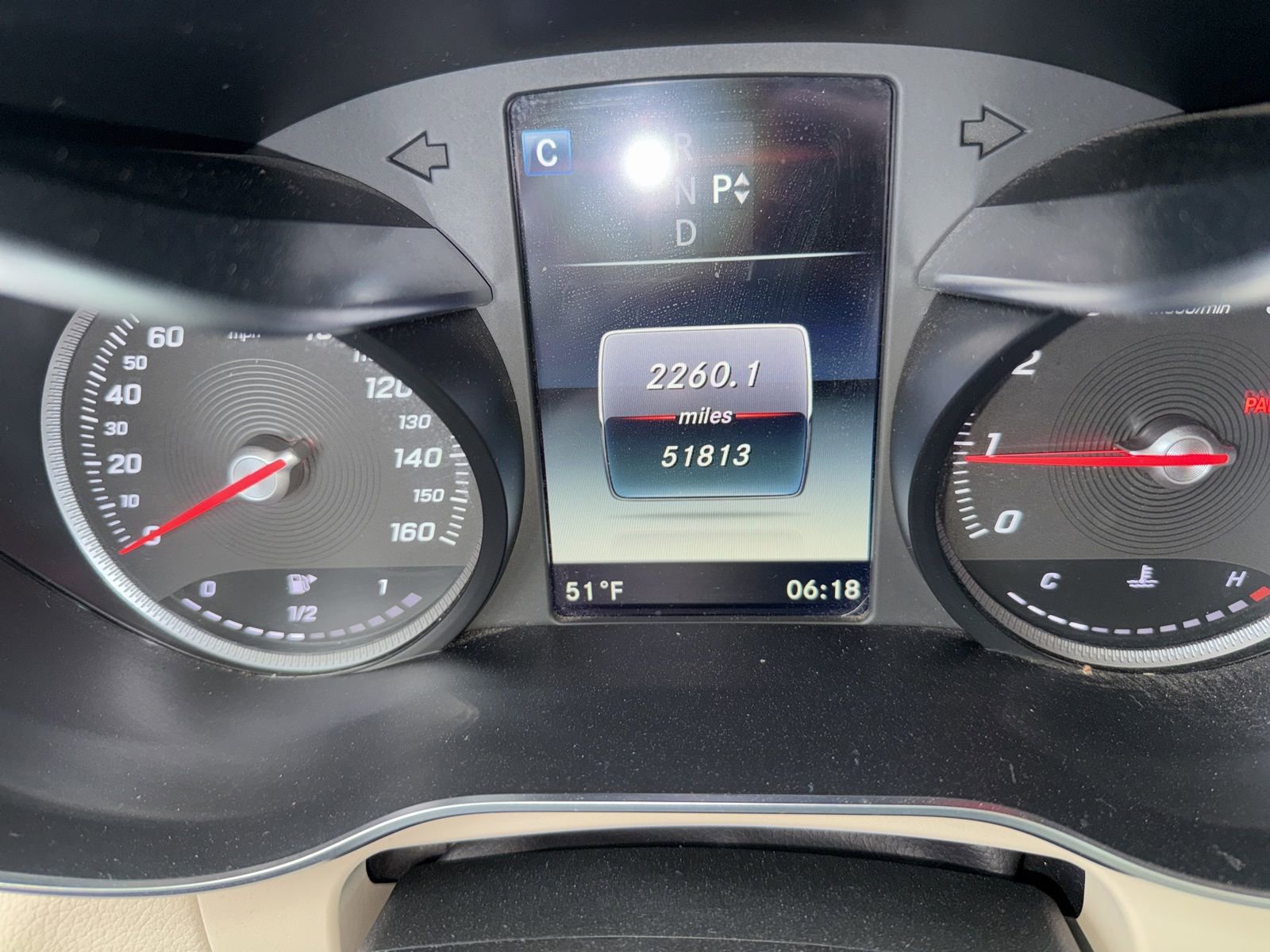 Used 2019 Mercedes-Benz GLC 300 4MATIC image 4