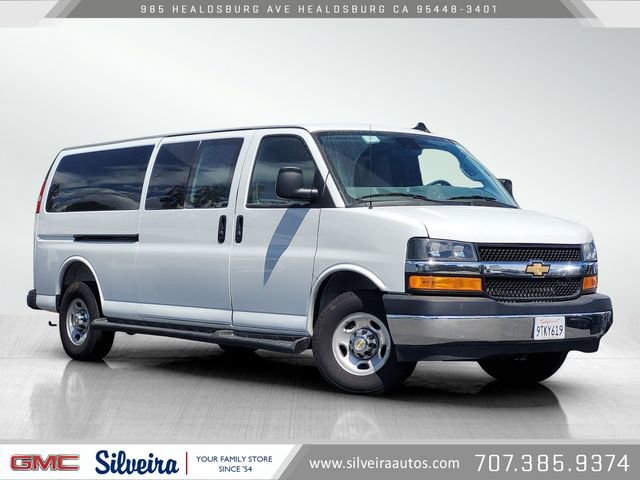 Used 2025 Chevrolet Express 3500 LT w/ LT Preferred Equipment Group RWD image 1