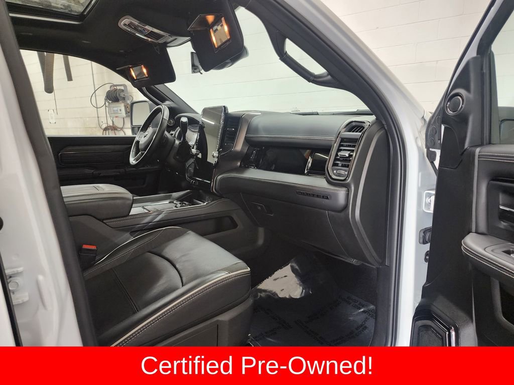 Used 2025 RAM 3500 Limited image 36