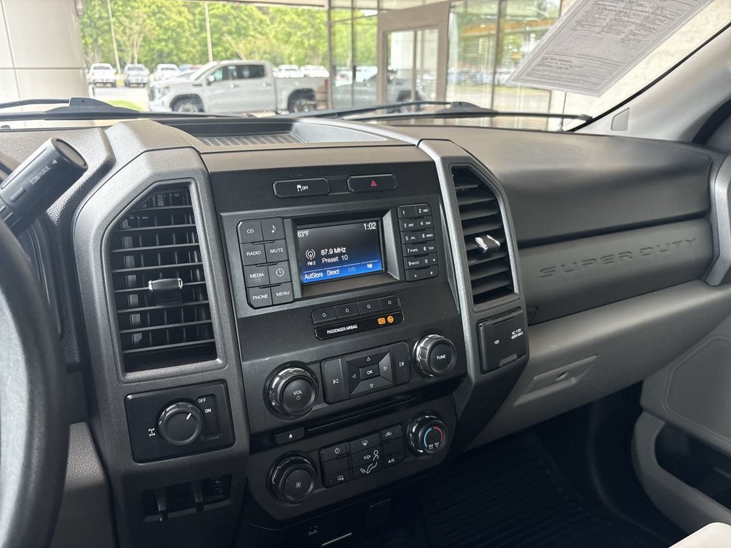Used 2017 Ford F350 XL AWD/4WD image 13