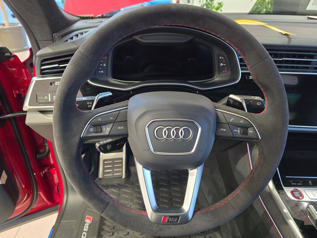 New 2026 Audi RS Q8 performance image 11