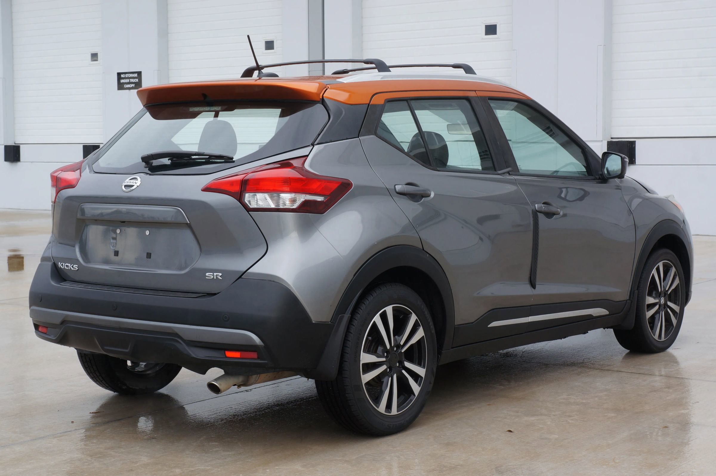 Used 2019 Nissan Kicks SR w/ SR Premium Package image 14