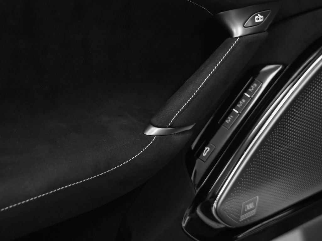 Certified 2023 Ferrari Roma image 40