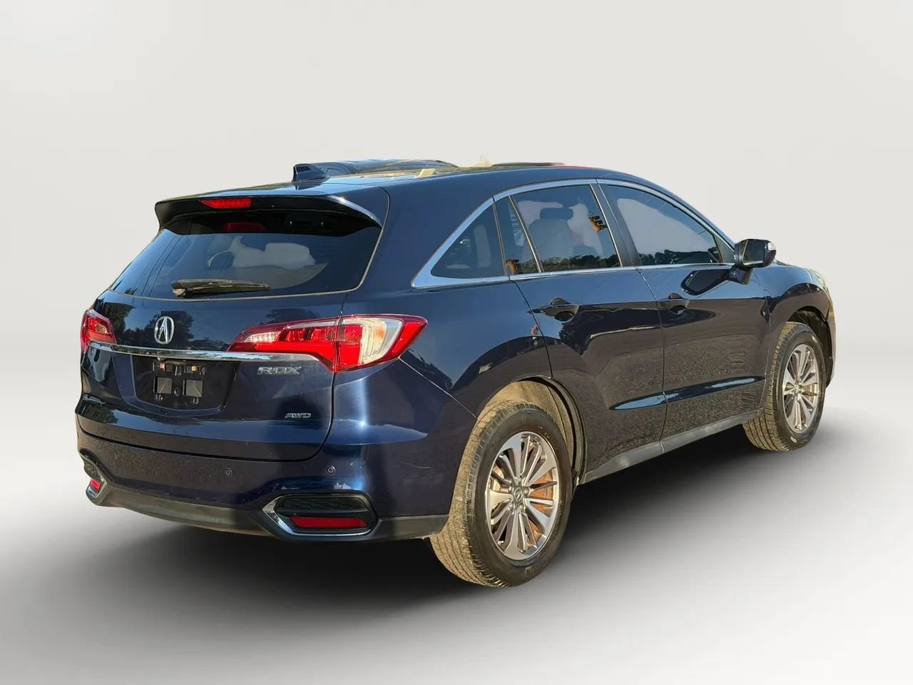 Used 2017 Acura RDX w/ Advance Package AWD/4WD image 3