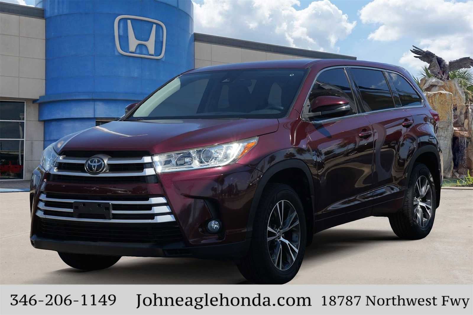 Used 2017 Toyota Highlander LE