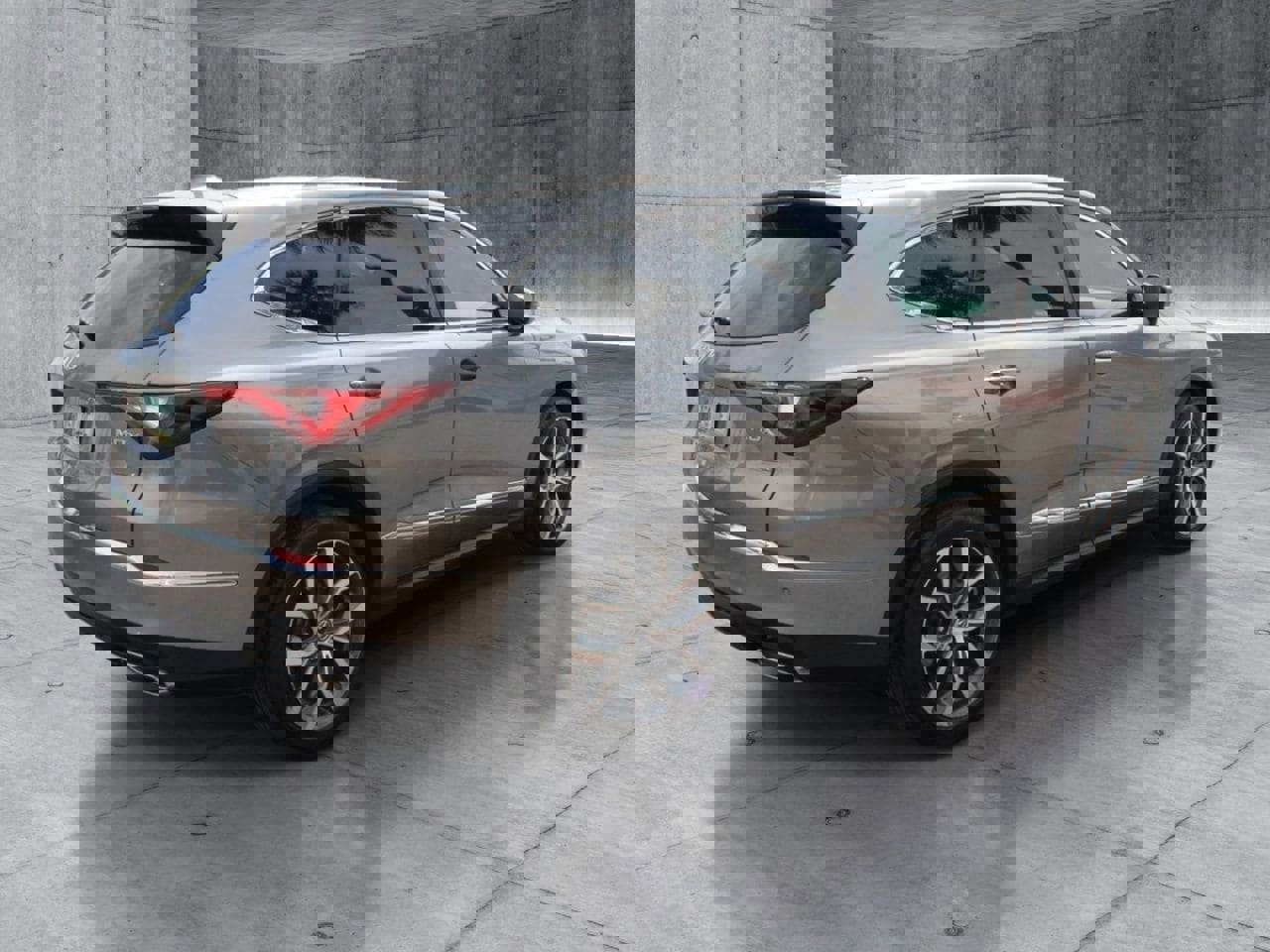 Used 2023 Acura MDX FWD w/ Technology Package image 4