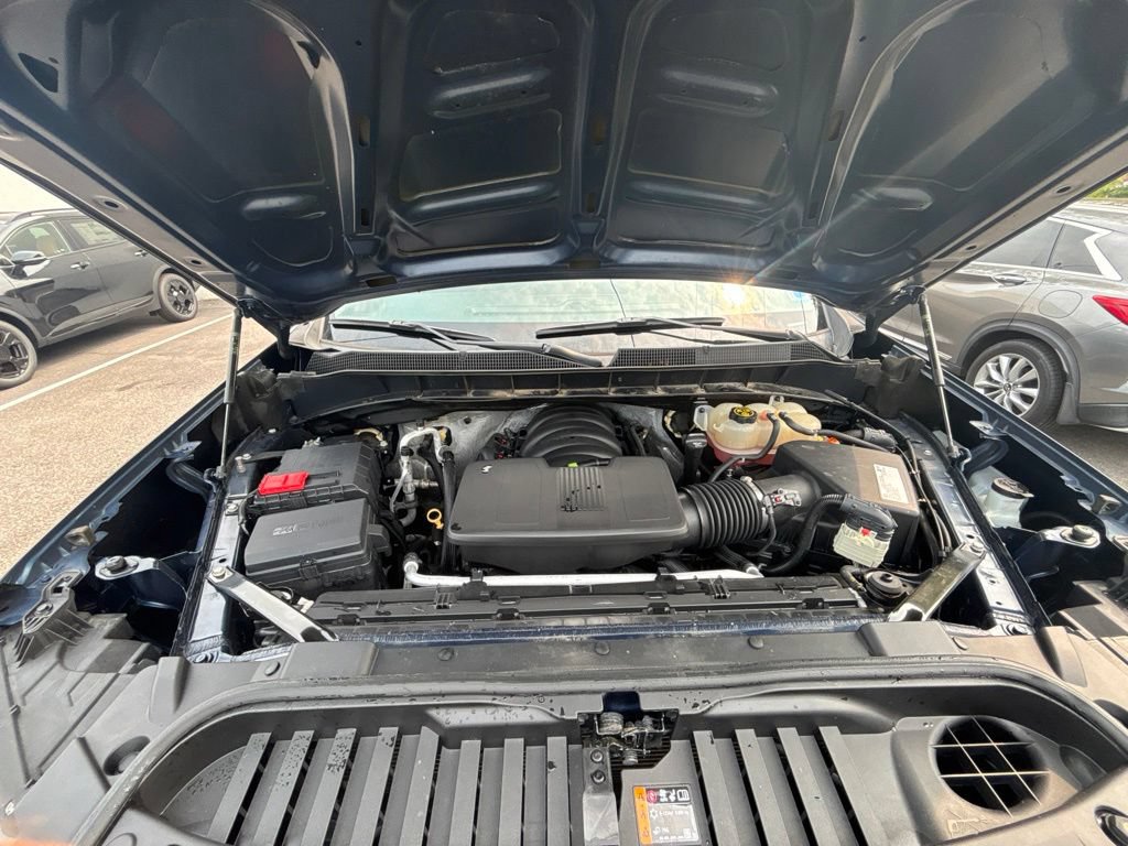 Used 2019 Chevrolet Silverado 1500 Custom Trail Boss w/ Custom Convenience Package AWD/4WD image 9